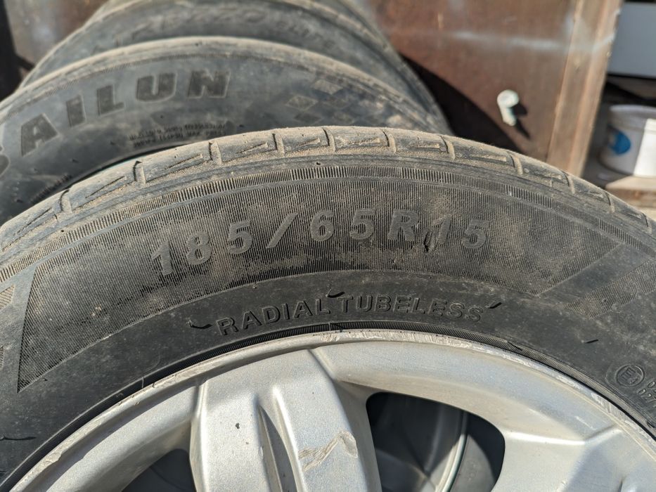 Диски с резиной на Лада Ларгус