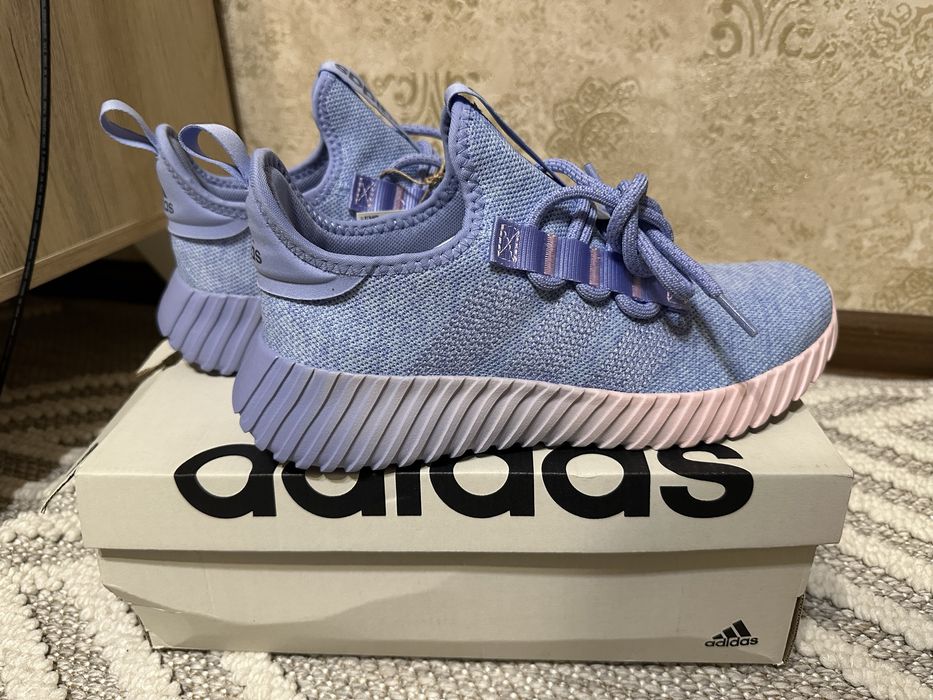 Кросовки Adidas 40.5 р Оригинал из Америки