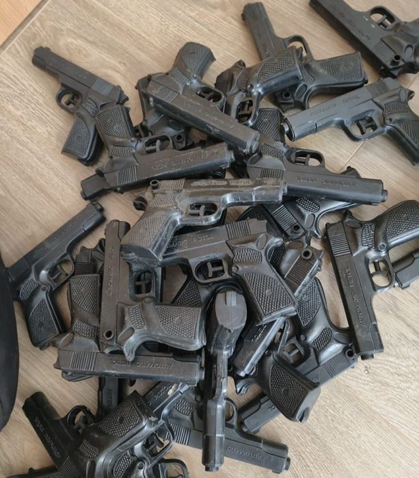 Водяные пистолеты, новые СССР.