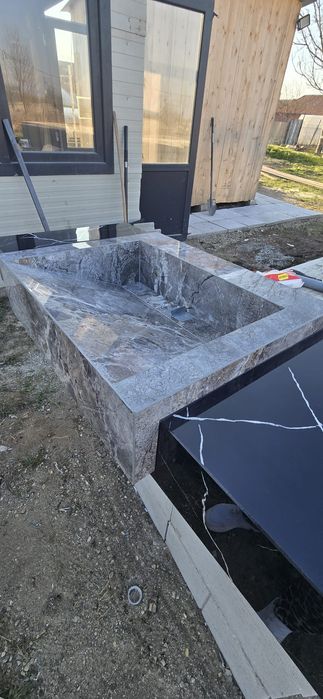 Lavoare din gresie moderne