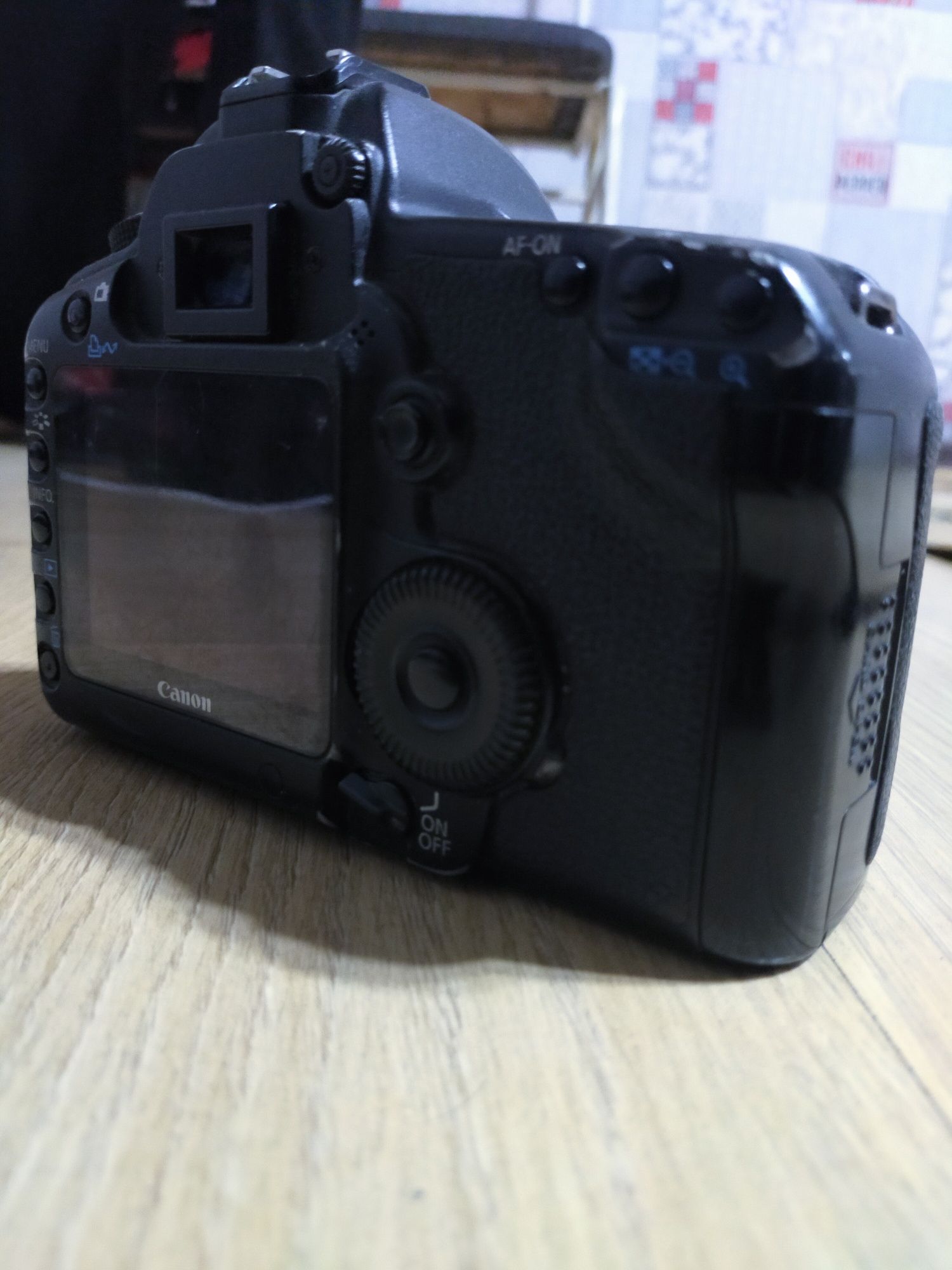 Профессиональный фотоаппарат Canon 5 D mark 2: 100 000 тг. - Прочая ...