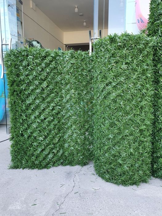 Фасад газон зелёный