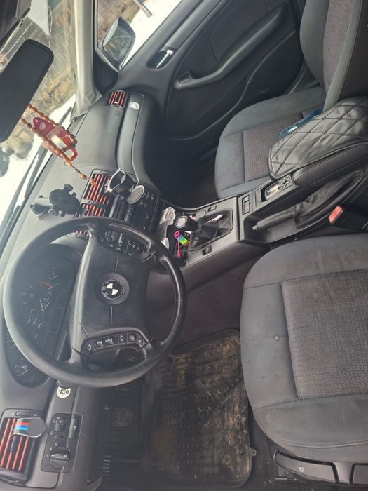 Se vinde : BMW e46 2.0 Disel
