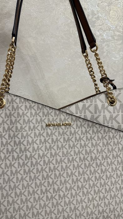 Новая сумка Michael Kors