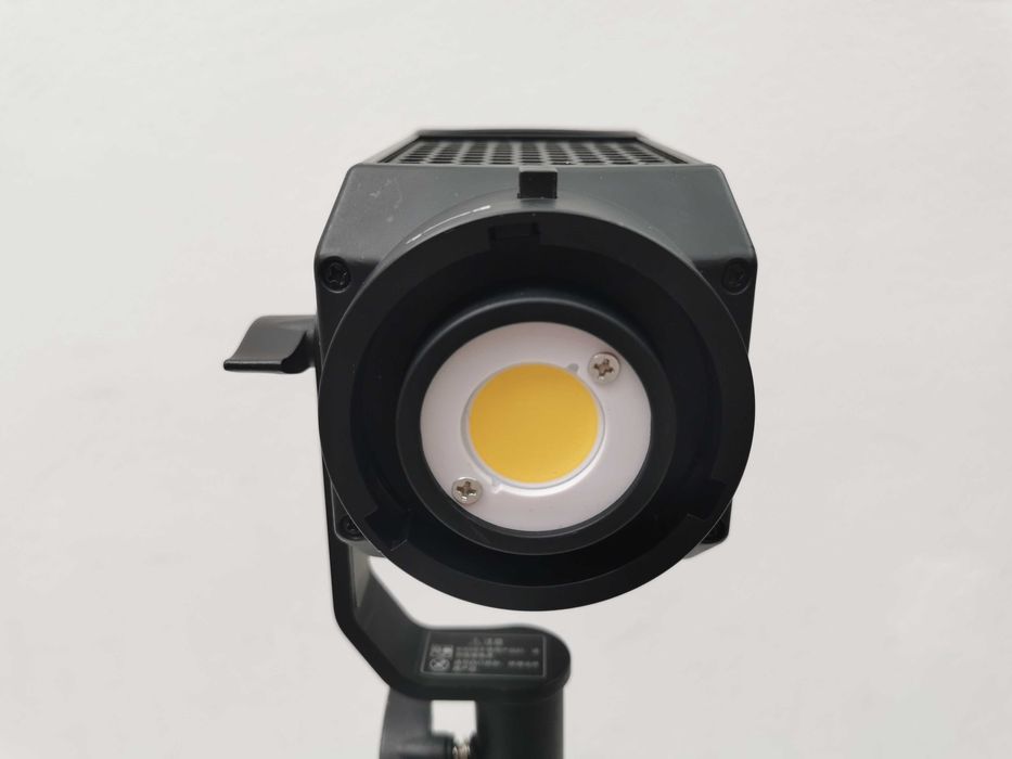 Nanlite Forza 60 компактно студийно LED осветление (5600K Day-Light)