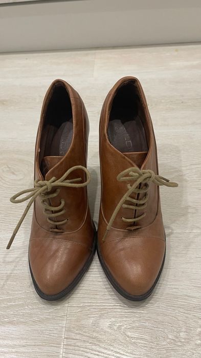 Изящные ботильоны, кожа, размер 37