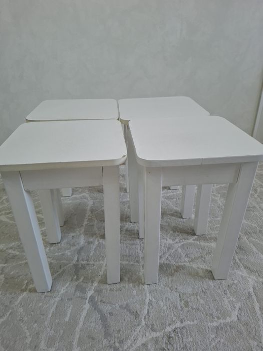 Стулья деревянные