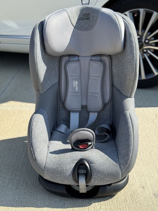 Кресло за кола britax romer