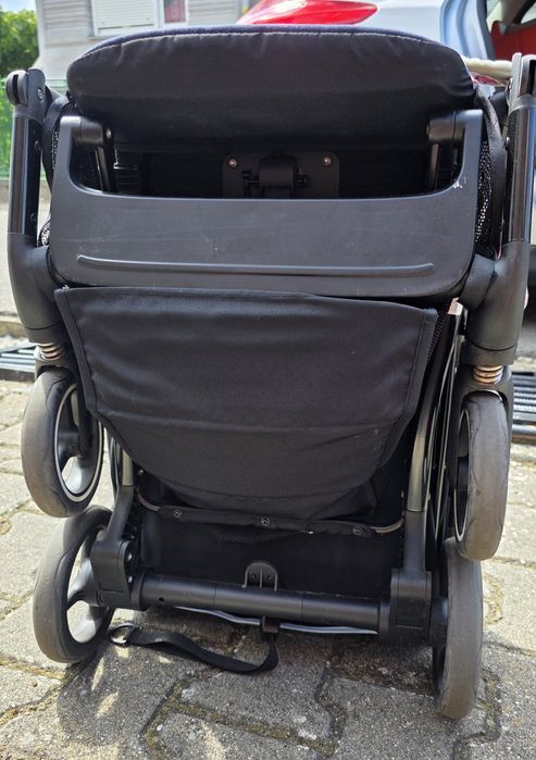 Cărucior Cybex Beezy