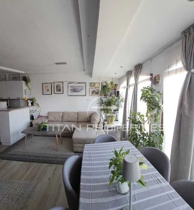 Продава се Двустаен апартамент в Пловдив, Остромила - 70 кв.м за 1929 €/кв.м - Снимка #1