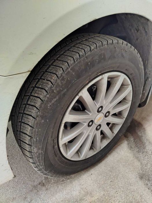 Автомобиль Кобальт