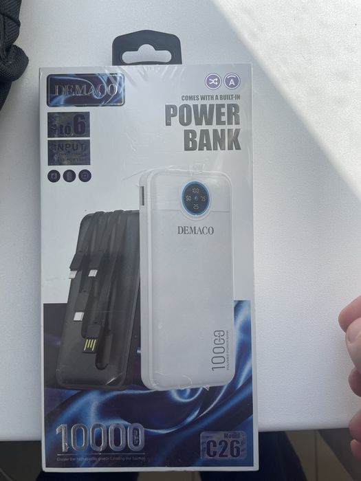 Новый power bank 10000