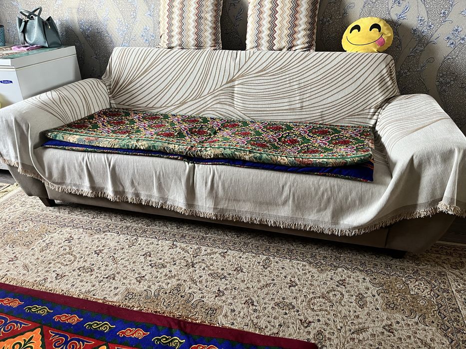 Продам диван срочно