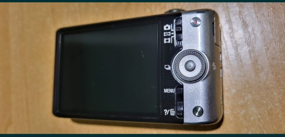 Продаётся фотоаппарат, SONY DSC-WX 100