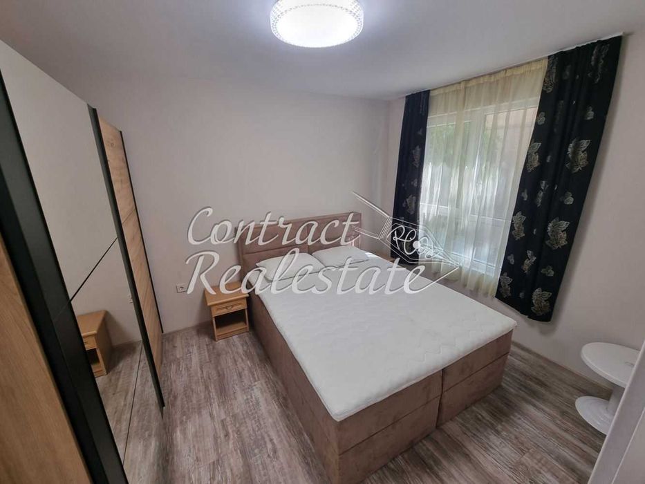 Страхотен Двустаен Обзаведен Колхозен  пазар !