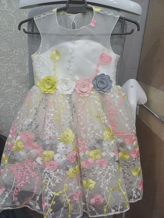 Платье нарядное пышное Valini для девочки