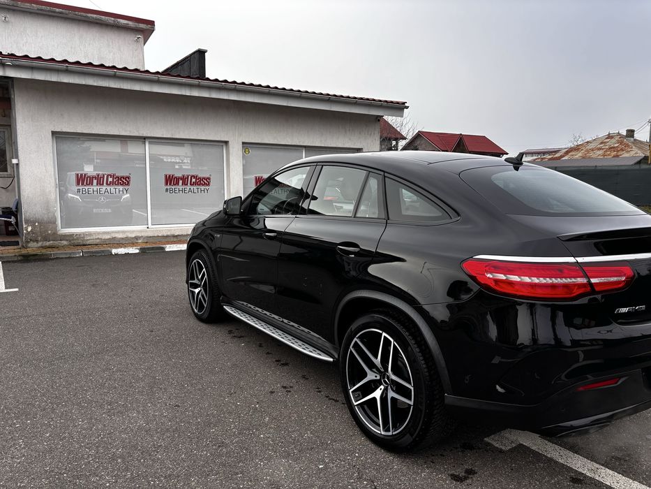 Proprietar de nouă vand GLE 43 AMG 3.0 benzina 50 mi km