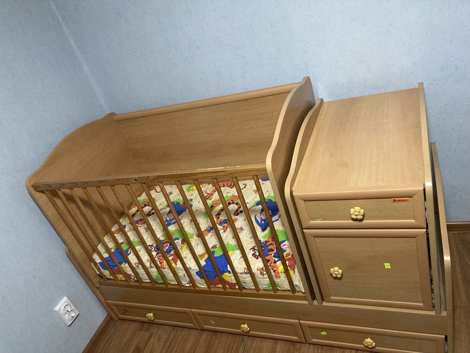 Трансформиращо се легло бебешко креватче кошара