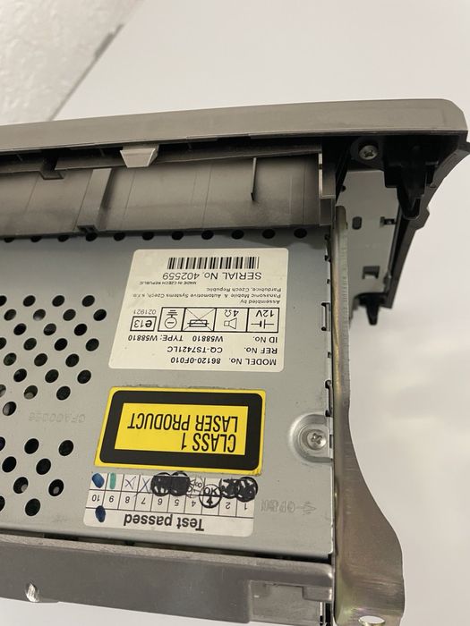 Радио за Тойота Корола Версо 2004-2007