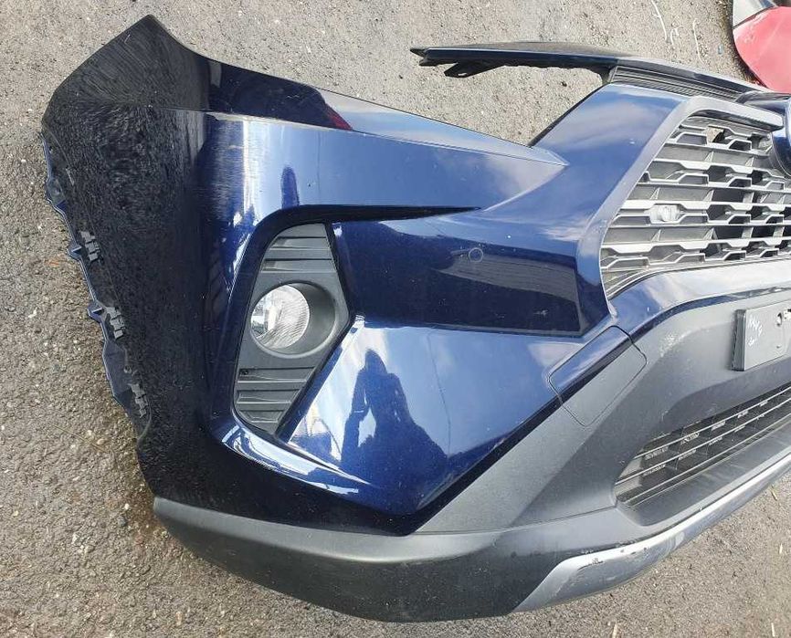 Bara fata Toyota Rav 4 2020