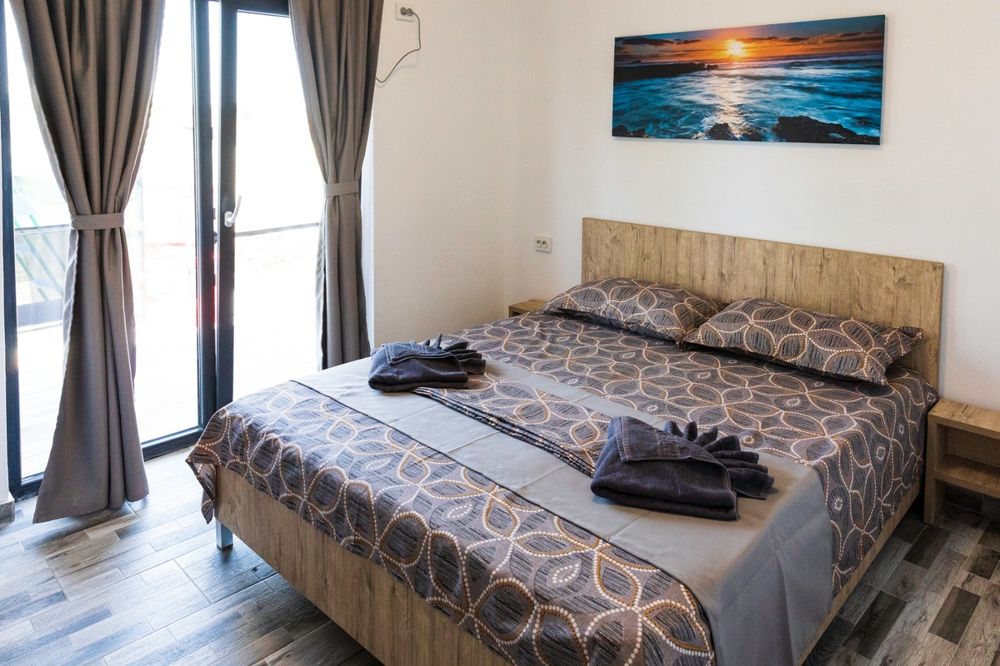 Cazare Costinești , Casa Puiu