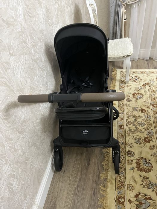 Детская коляска в идеальном состоянии