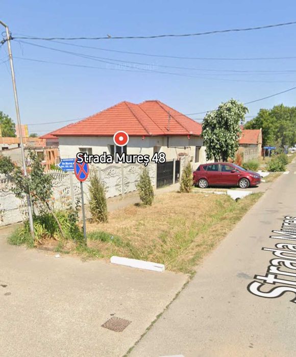 Casa cu teren de vânzare