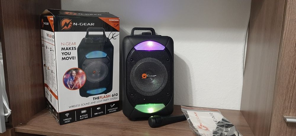 Портативна Караоке Bluetooth тонколона 100 w.