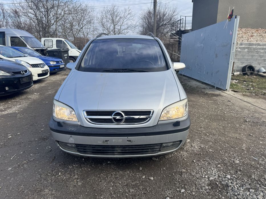 Опел зафира 2.2 бензин 2003 Г автоматик само на части