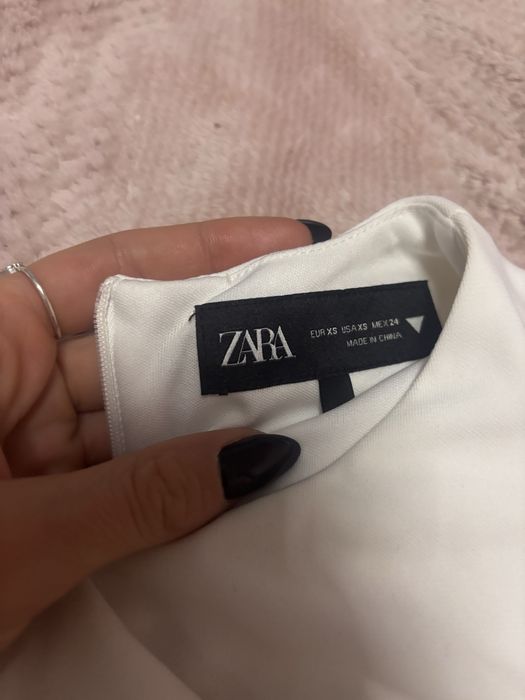 Роклички s и xs разгледайте