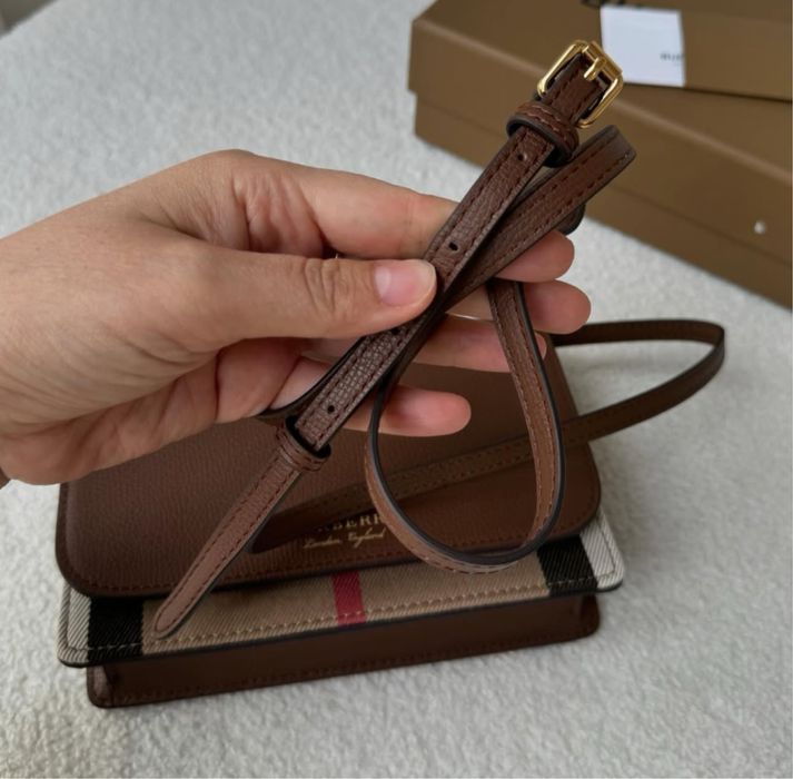 Новая сумка Burberry