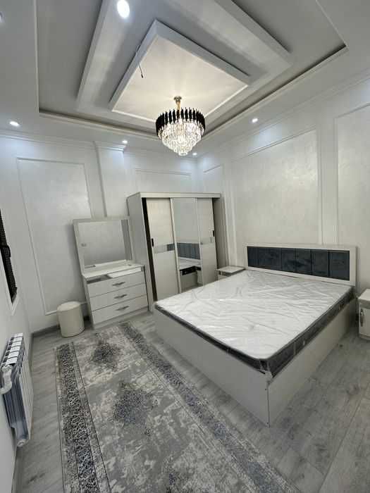 Ц-13 (ЛАБЗАК) 3х комнатная с обстановкой!