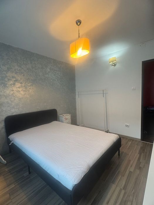 Apartament 3 camere de inchiriat