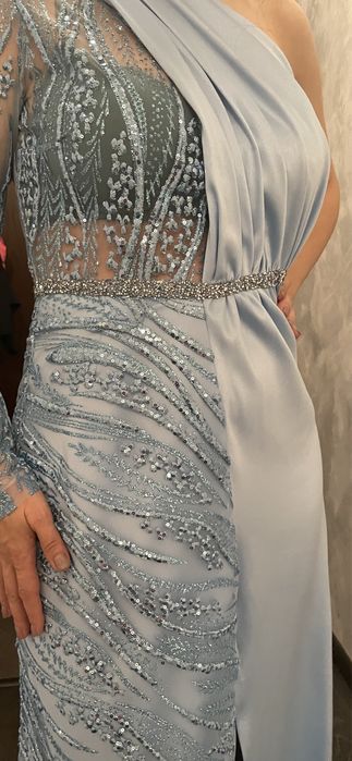 Луксозна Официална рокля- НОВА