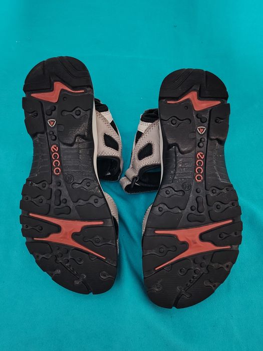 ECCO sandale din piele, mărimea 40, interior 25,5 cm.