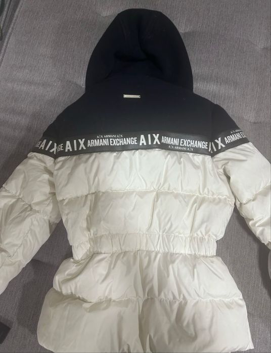 Страхотни якета Moncler и Armani