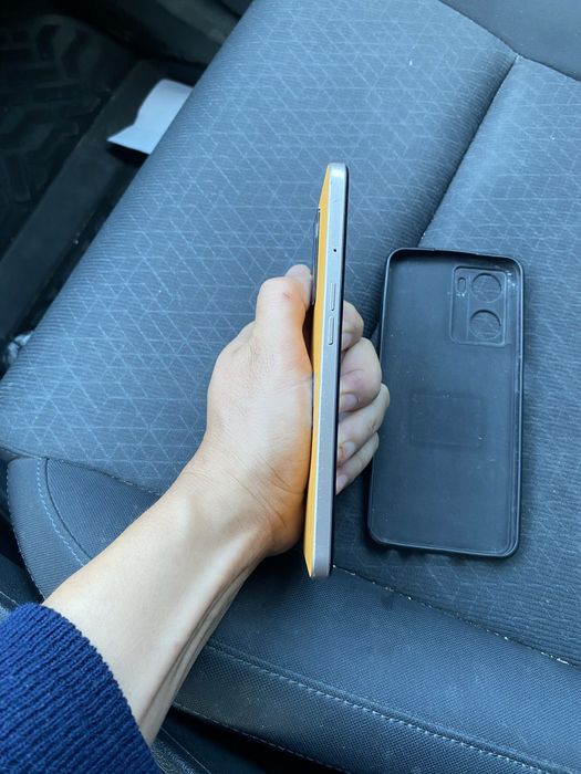 Oppo A77 идеальный состояние