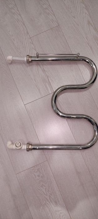 Продам водяной полотенцесушитель