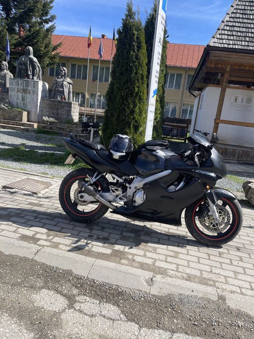 Honda cbr 600 cm !