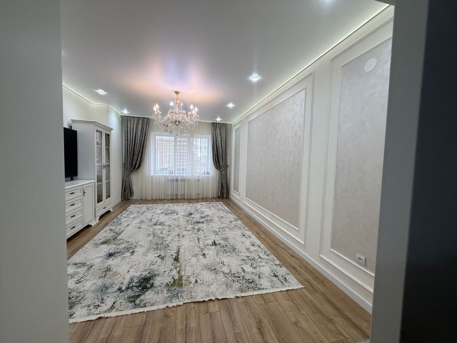 Продам 4-х ком.кв. на Батыс-2.