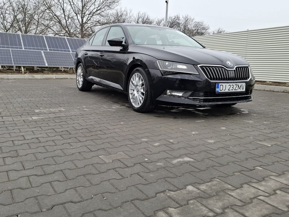 Skoda Superb 2.0 diesel. 150 cp