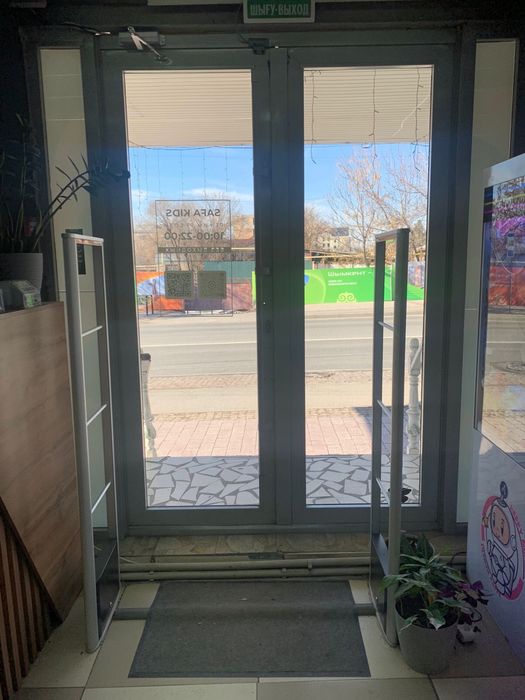 Продам ресепшен, антикражные ворота