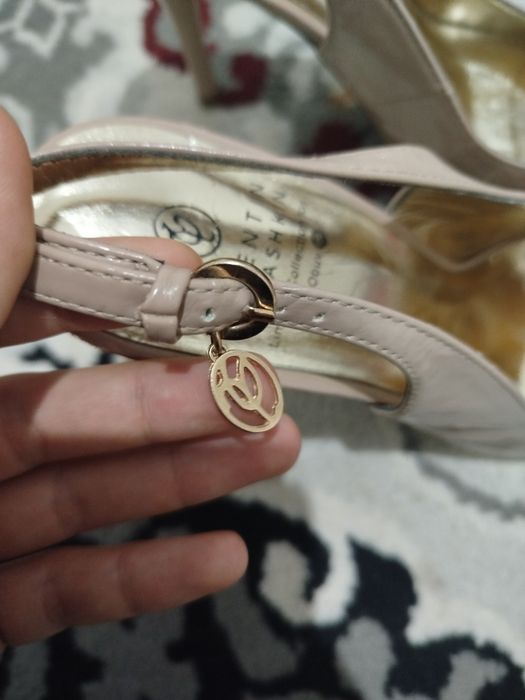 Шикарные женские туфли с каблуками 38 размер