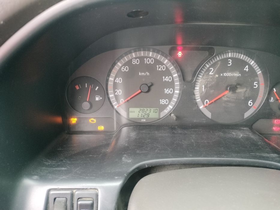 Nissan patrol y61