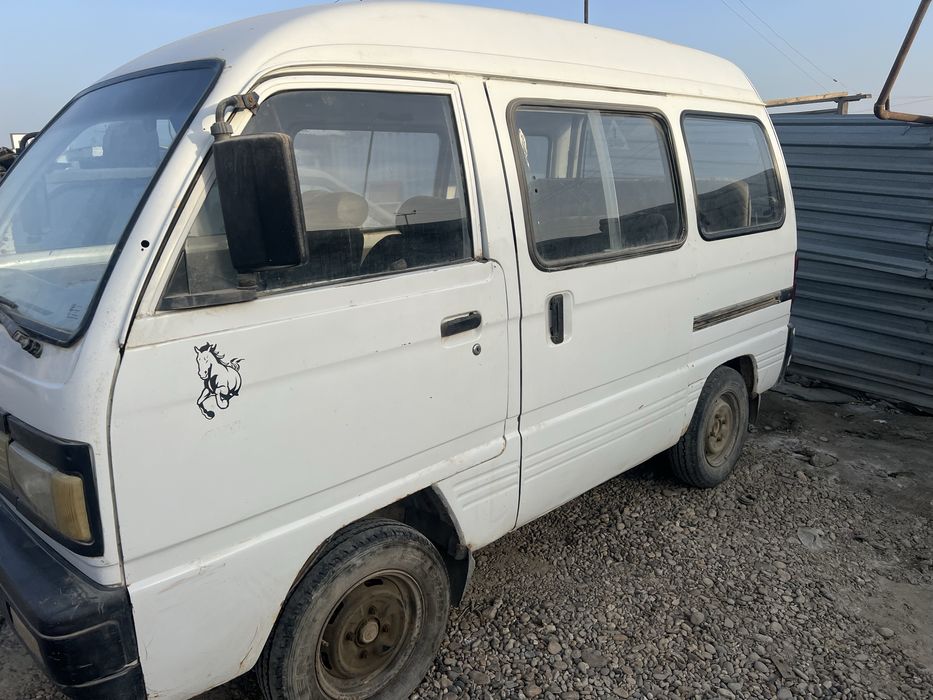 Дамас 1996 йил находу