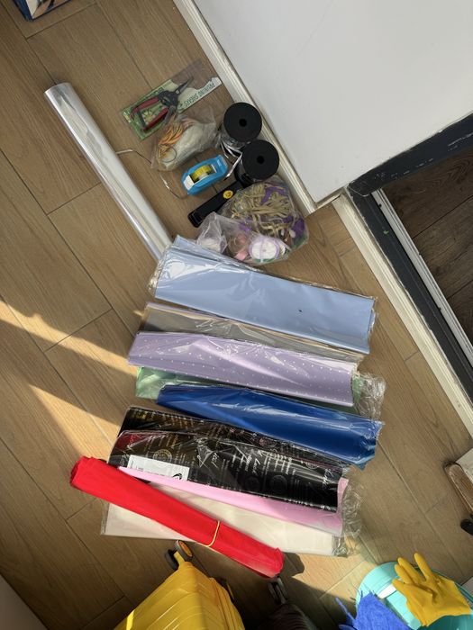 Продам стол книжка