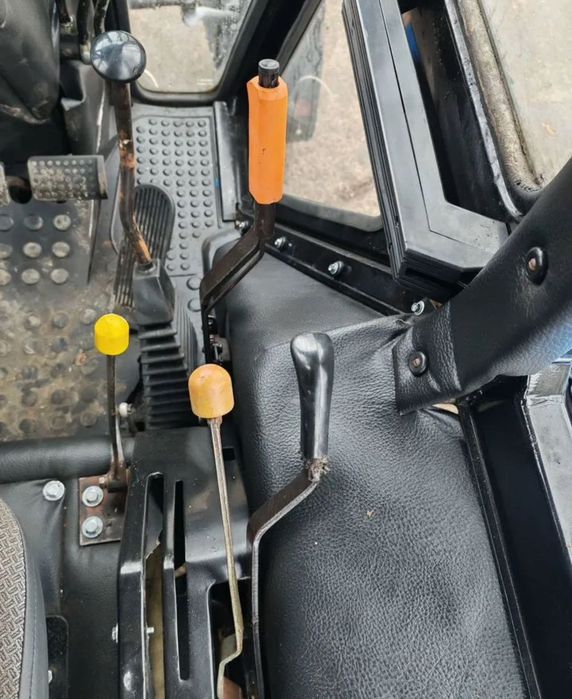 Трактор МТЗ•(Беларус) 82,1