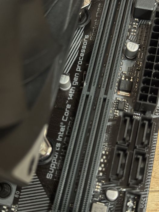 Комплект Core i3 12100 socket 1700