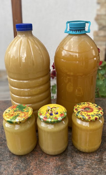 Miere din stupină tradițională