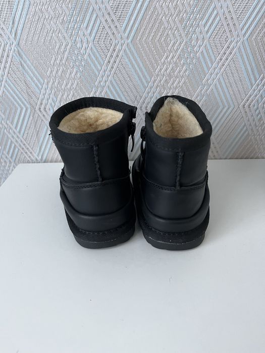 Детские зимние угги